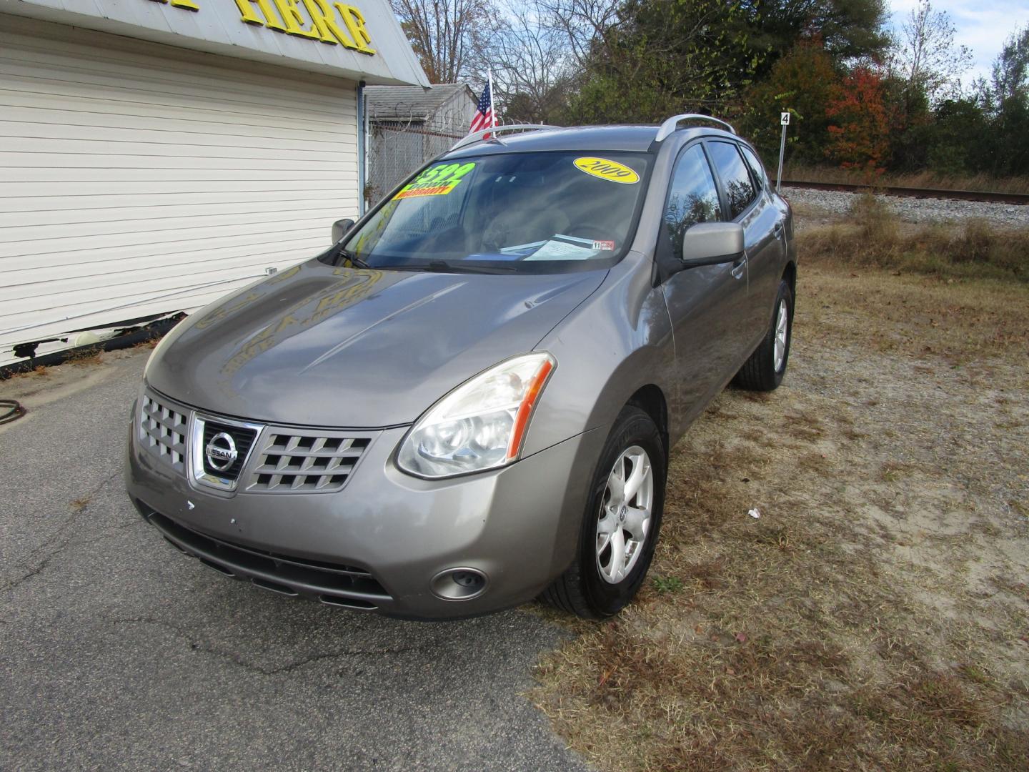 2009 Gray Nissan Rogue (JN8AS58V39W) , Automatic transmission, located at 2553 Airline Blvd, Portsmouth, VA, 23701, (757) 488-8331, 36.813889, -76.357597 - ***VEHICLE TERMS*** Down Payment: $599 Weekly Payment: $95 APR: 23.9% Repayment Terms: 42 Months *** CALL 757-488-8331 TO SCHEDULE YOUR APPOINTMENT TODAY AND GET PRE-APPROVED RIGHT OVER THE PHONE*** - Photo#1